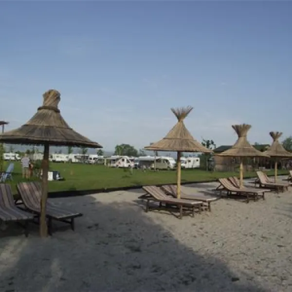 camping-lake-shkodra-resort-albania-omaregrile-vrake-xtjrh