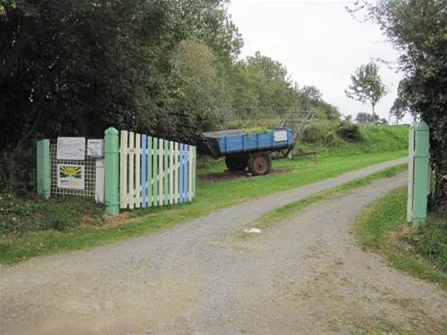 camping-roqueforette-laulne-vre1i