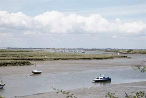 naze-marine-holiday-park-walton-on-the-naze-aplis