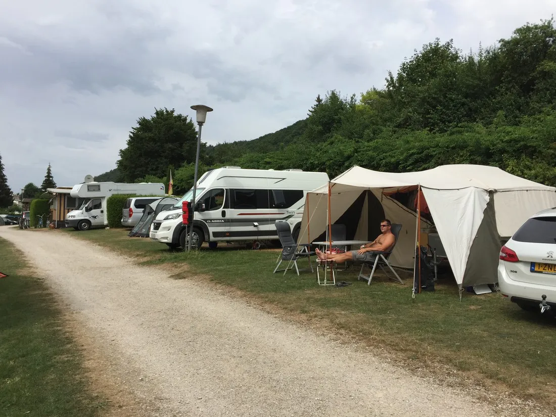 azur-camping-altmhltal-kipfenberg-nrroj