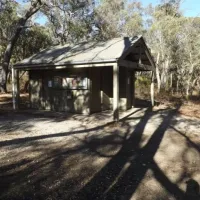 teddington-resevoir-campground-stuart-mill-lvlfk
