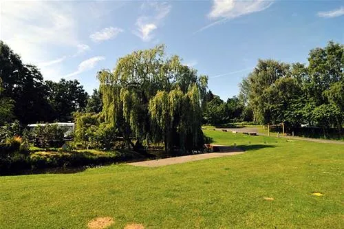 sherwood-forest-holiday-park-gorsethorpe-nr-edwinstowe-nxr0v