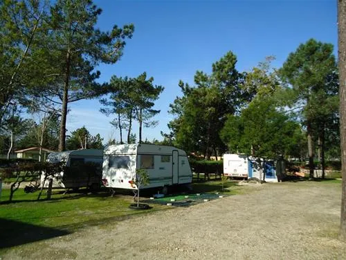 parque-de-campismo-de-vila-caia-lagoa-mira-q9yr4