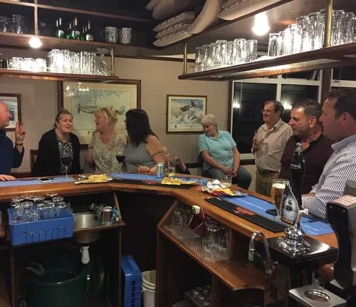cakes-and-ale-park-theberton-choup
