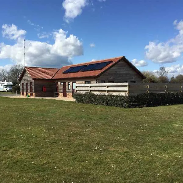 cakes-and-ale-park-theberton-nbhfs