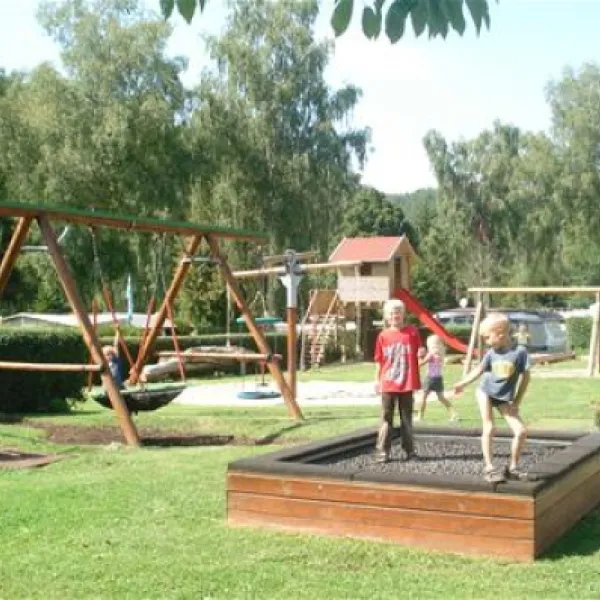 internationaler-campingplatz-naabtalpielenhofen-pielenhofen-bei-regensburg-vvbn2
