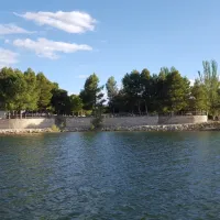 lake-caspe-camping-zaragoza-g6une