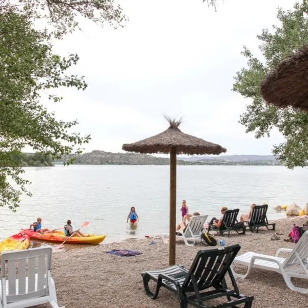 lake-caspe-camping-zaragoza-utjxo