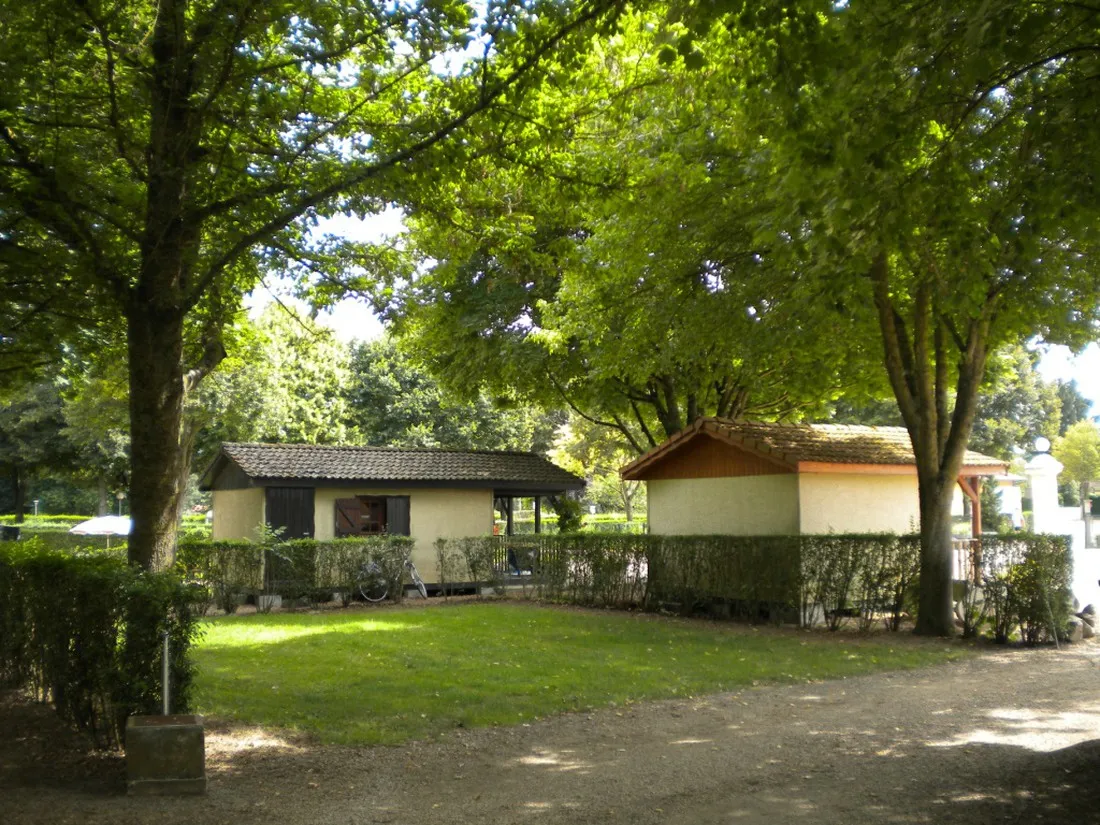 camping-municipal-du-gue-de-loire-diou-xwwo9
