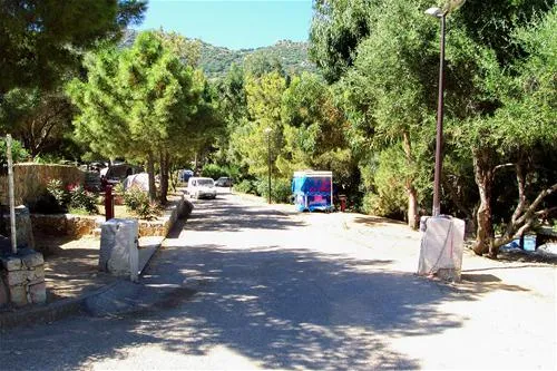 camping-bodri-corbara-akzvx