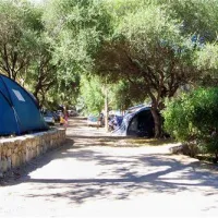 camping-bodri-corbara-ugyzr