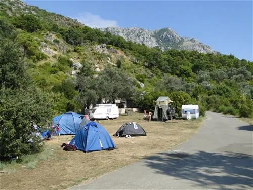 camping-sveti-stefan-sveti-stefan-3xk3j
