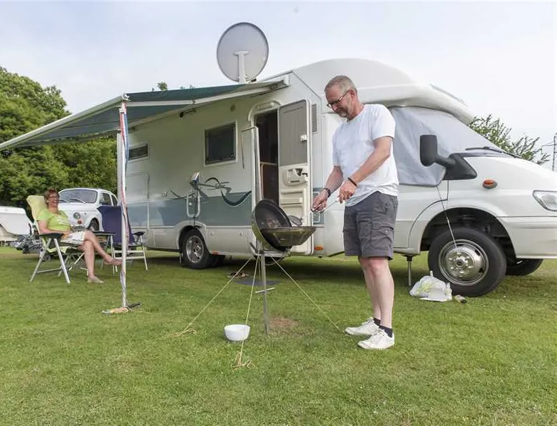 canterbury-club-site-bekesbourne-khstj