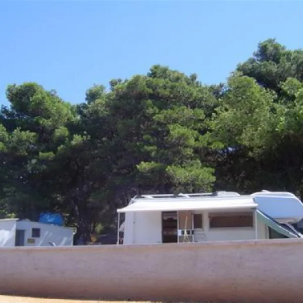 camping-porat-ugljan--susica-fczte
