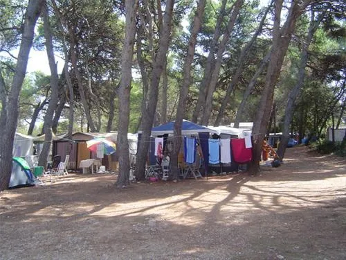 camping-porat-ugljan--susica-yeixh