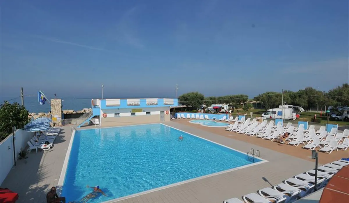 eurcamping-roseto-degli-abruzzi-roseto-degli-abruzzi-j6xup