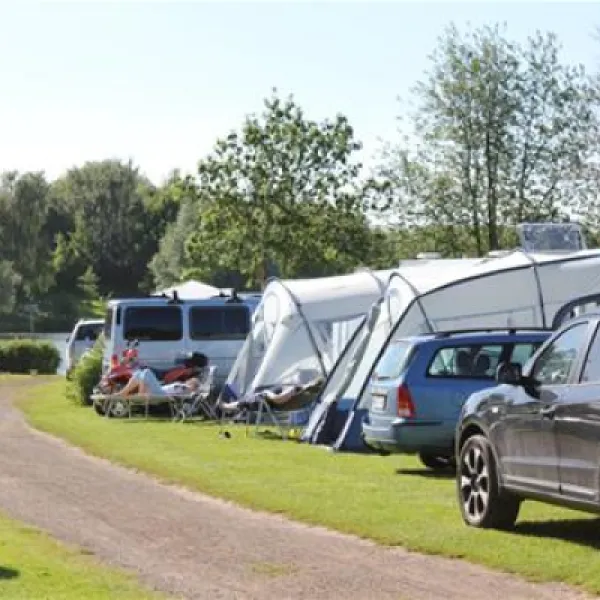 campingpark-kalletal-am-stemmer-see-kalletalvarenholz-5fpnl