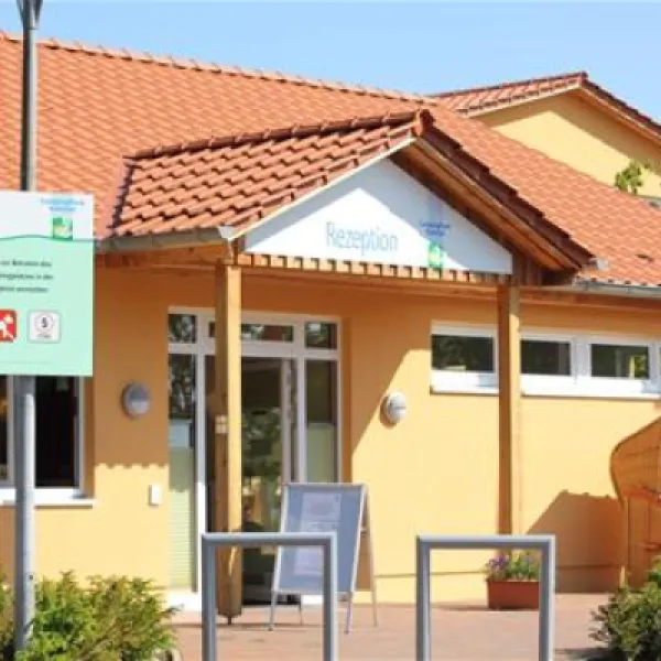 campingpark-kalletal-am-stemmer-see-kalletalvarenholz-8jg14