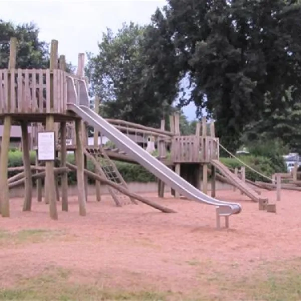 campingpark-kalletal-am-stemmer-see-kalletalvarenholz-cv2es