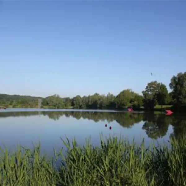 campingpark-kalletal-am-stemmer-see-kalletalvarenholz-qti6g
