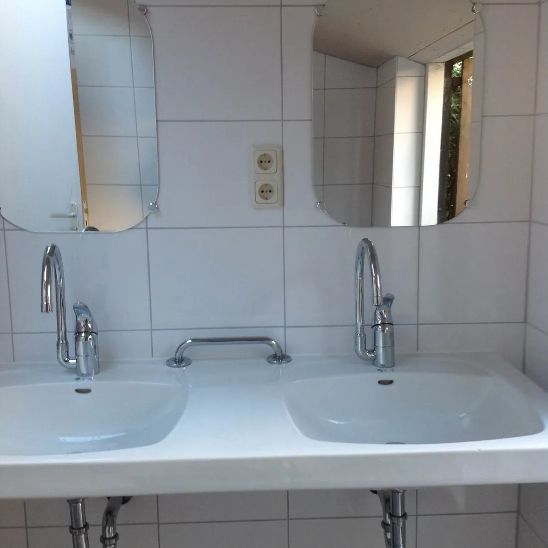 camping-kaasboerderij-rustdam-zoeterwoude-fgzhn