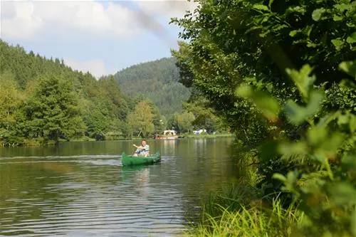 camping-clausensee-waldfischbachburgalben-mayat