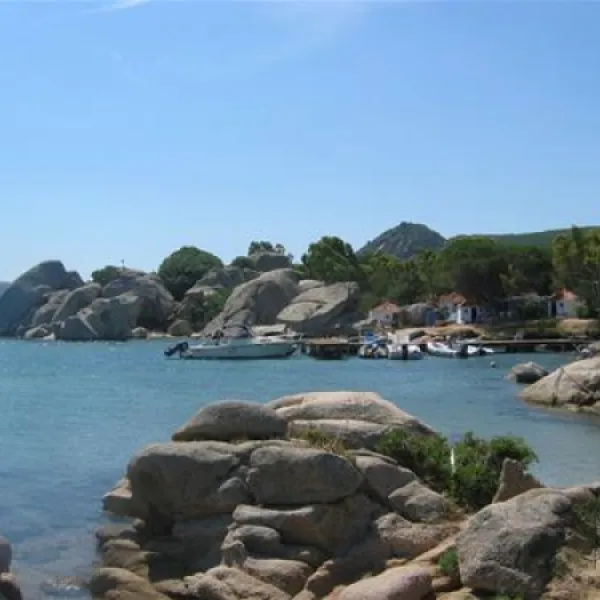 camping-baia-saraceno-palau-q7jcm