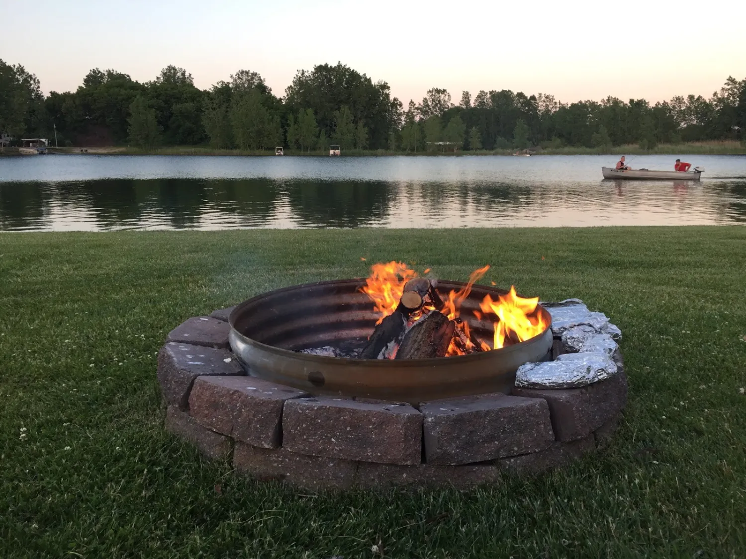 leisure-lake-family-campground-summer-jpvzr