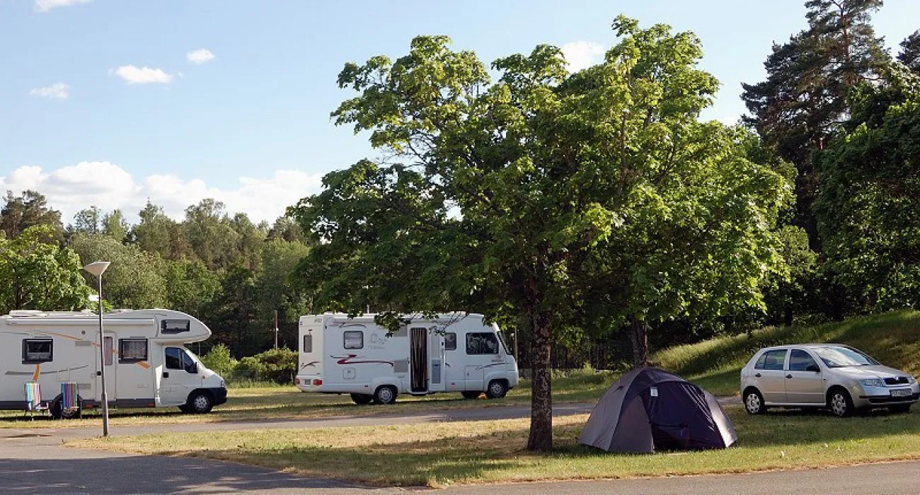 bredng-camping-stockholm-skrholmen-cjqft