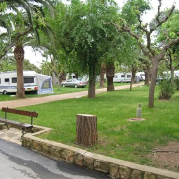 camping-la-torre-del-sol-montroig-del-camp-a5rhq