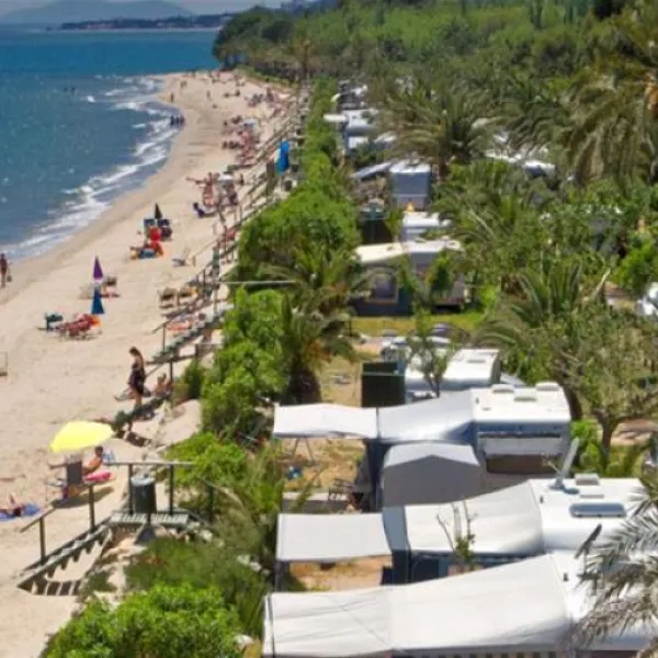 camping-la-torre-del-sol-montroig-del-camp-uu9oq