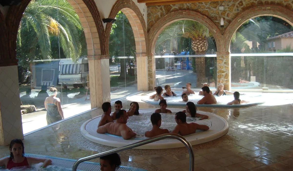 camping-la-torre-del-sol-montroig-del-camp-zbbsq
