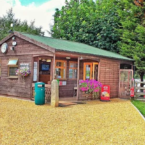 laneside-caravan-park-hope-m7sko