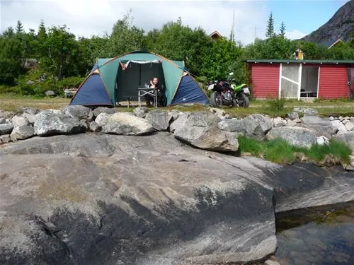 hammerstad-camping-svolvr-kcety