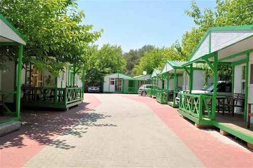 camping-los-llanos-dnia-ypqtb