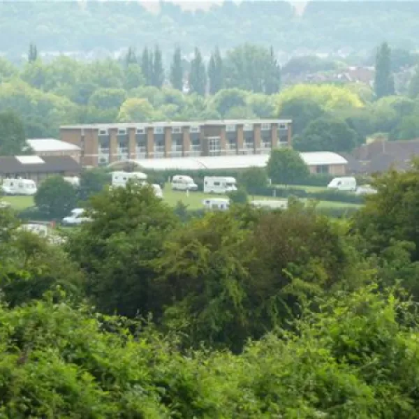 camping-and-caravanning-club-site-salisbury-salisbury-uomsu