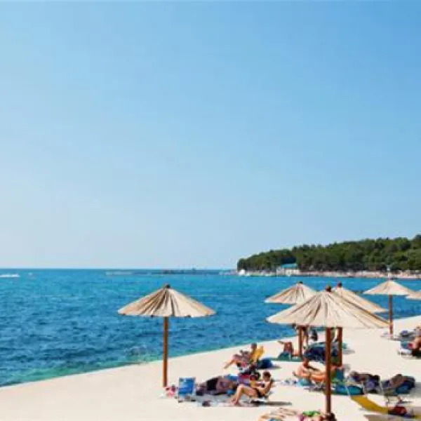 camping-zelena-laguna-porec-00qxc
