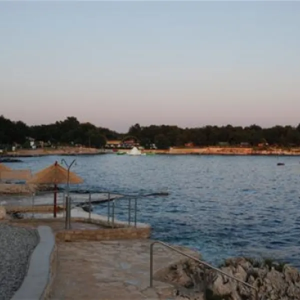 camping-zelena-laguna-porec-6kyx3