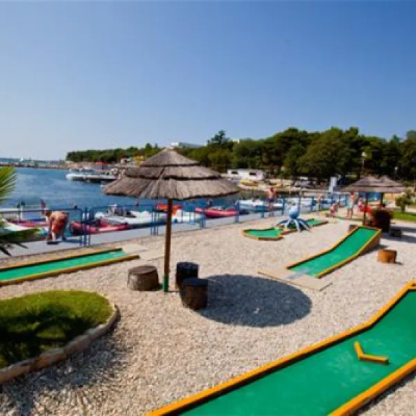 camping-zelena-laguna-porec-gleir