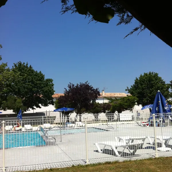 flower-camping-bel-air-la-flotte-en-r-e4nrq