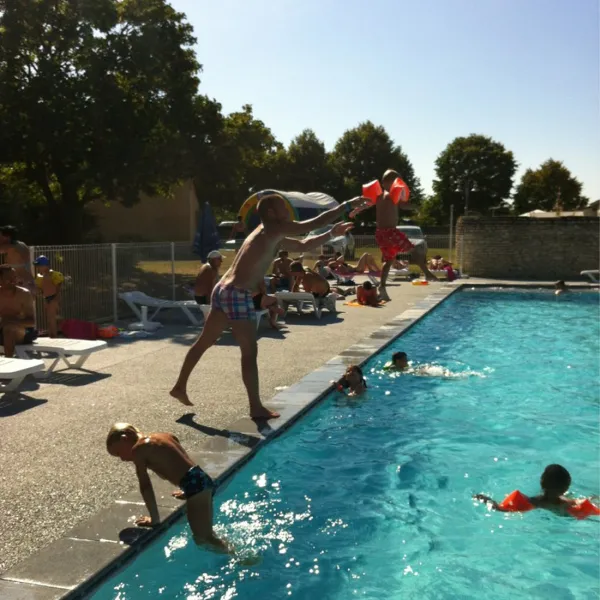 flower-camping-bel-air-la-flotte-en-r-xvz2p