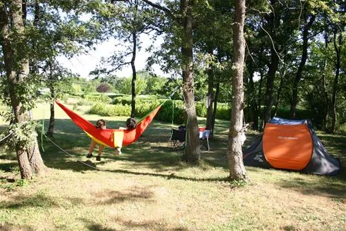 camping-domaine-saintlaurent-montferrand-7evm5