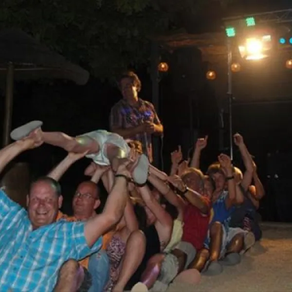 camping-domaine-saintlaurent-montferrand-kbvta