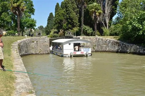 camping-domaine-saintlaurent-montferrand-lnitx