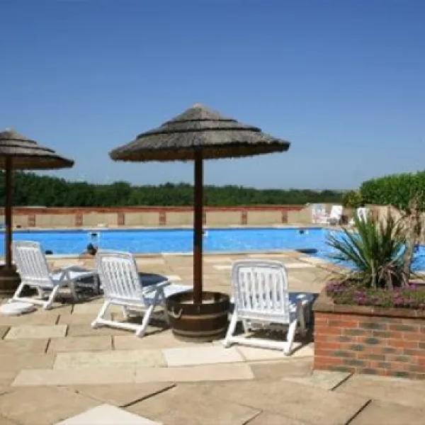 camping-domaine-saintlaurent-montferrand-nsakp