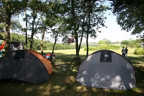 camping-domaine-saintlaurent-montferrand-ojaks