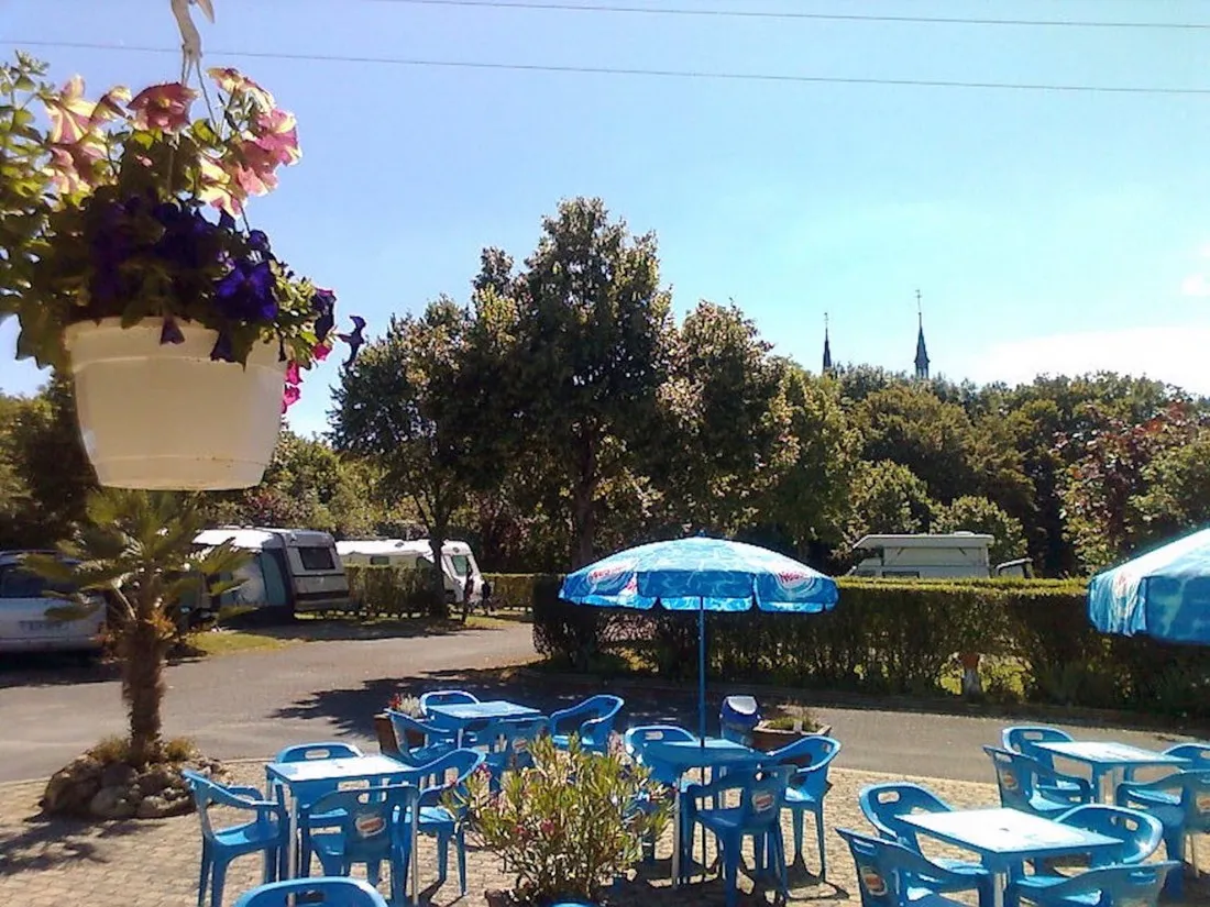 camping-municipal-croix-badeau-soulaines-dhuys-hgwnd