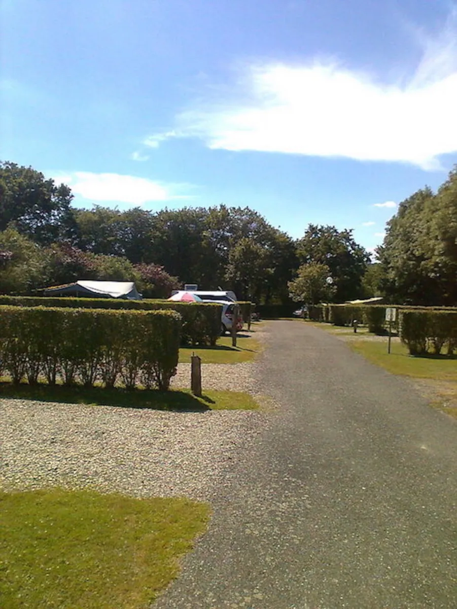 camping-municipal-croix-badeau-soulaines-dhuys-ng9ze