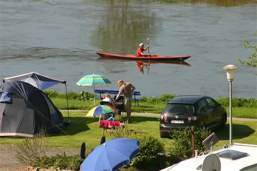 campen-am-fluss-oberweser-ot-oedelsheim-rrcqr