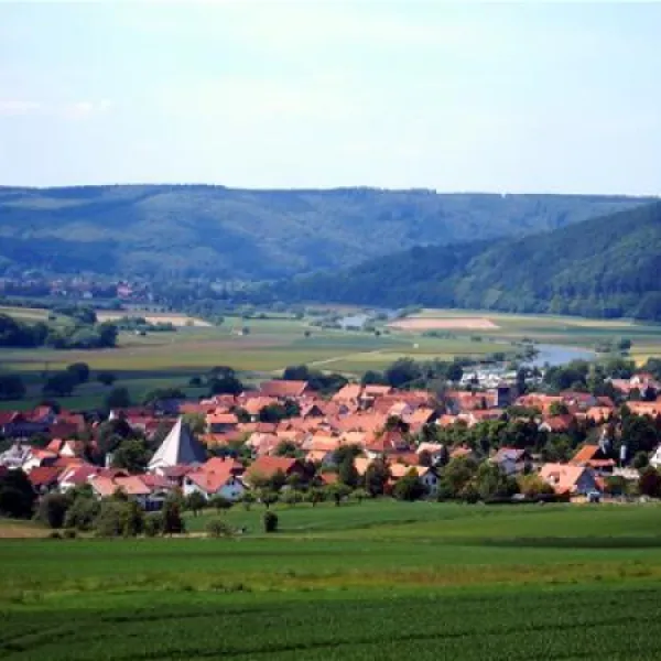 campen-am-fluss-oberweser-ot-oedelsheim-v1jfd
